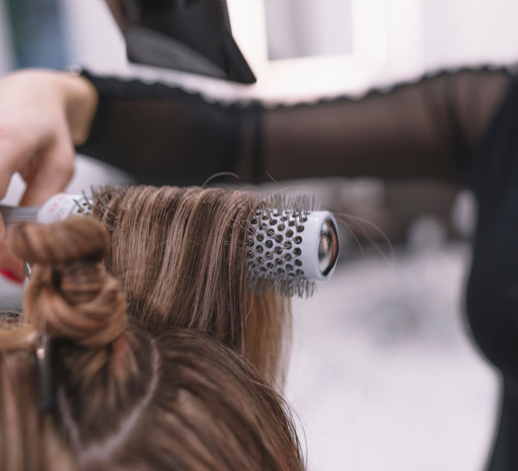 Hair coloring for woman (Demo)